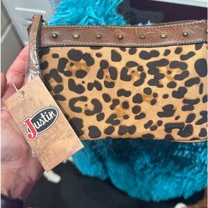 Justin crossover purse